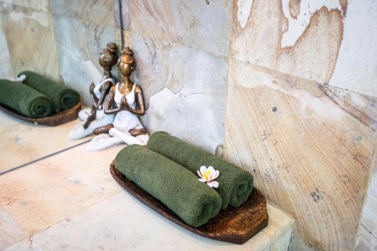 Villa Janitra Seminyak Eksteriør bilde