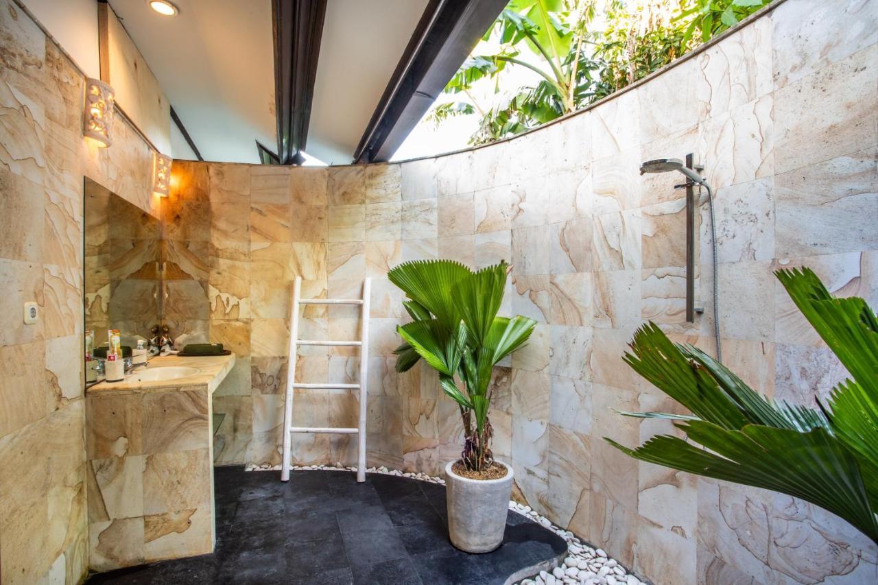 Villa Janitra Seminyak Eksteriør bilde
