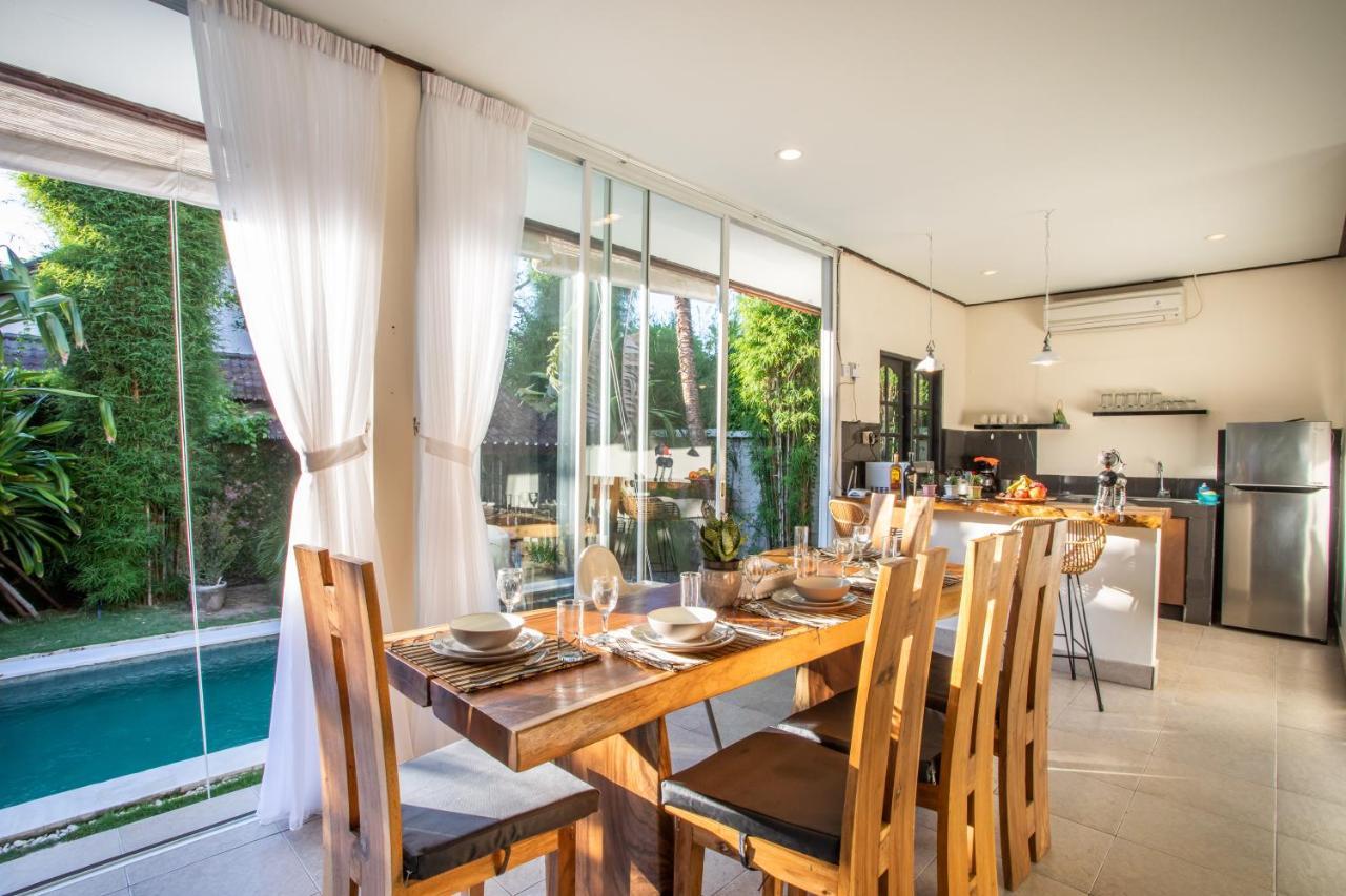 Villa Janitra Seminyak Eksteriør bilde