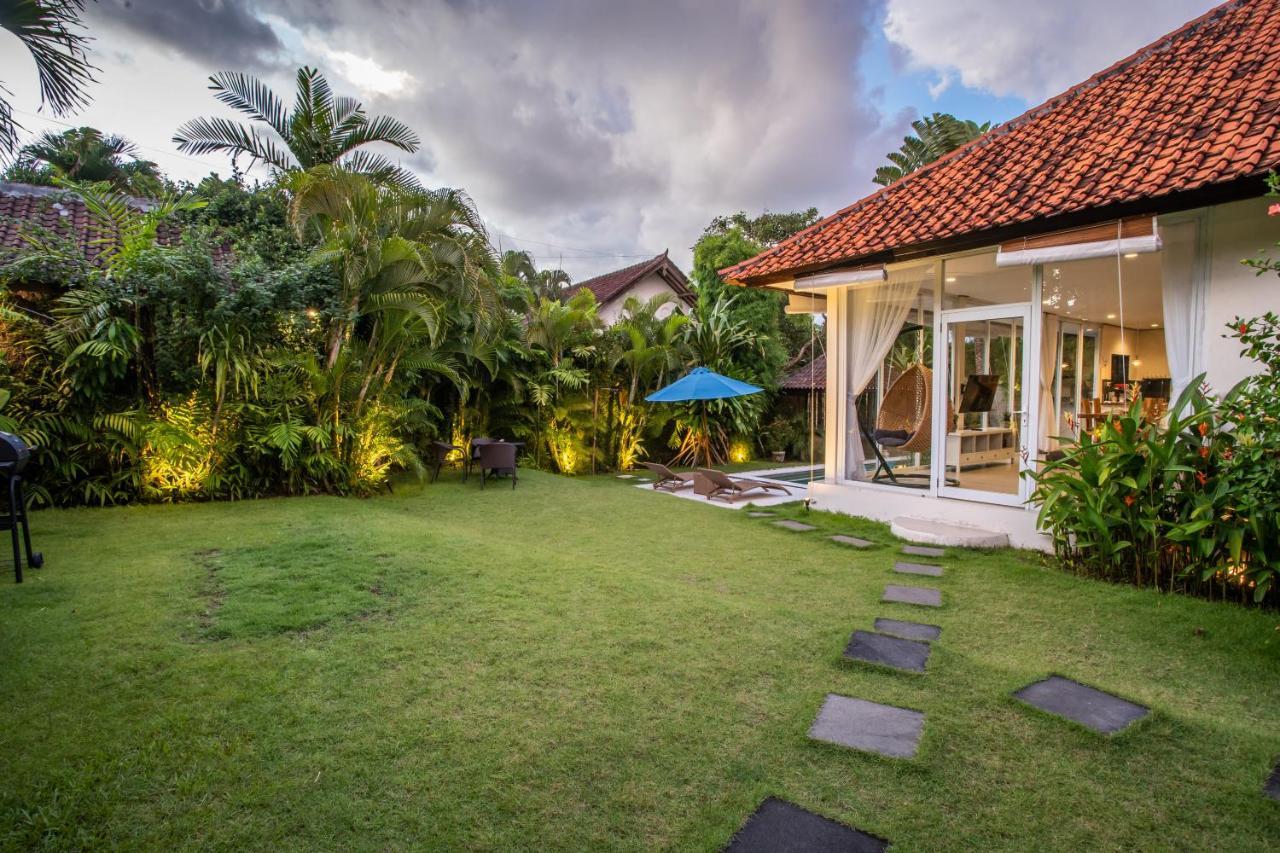 Villa Janitra Seminyak Eksteriør bilde