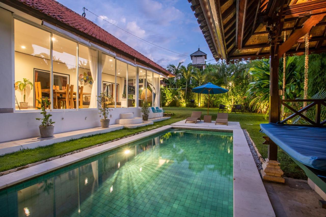 Villa Janitra Seminyak Eksteriør bilde