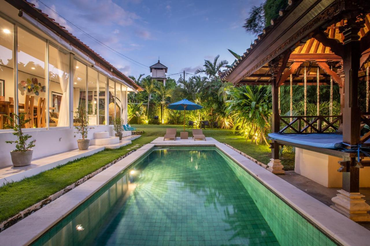 Villa Janitra Seminyak Eksteriør bilde
